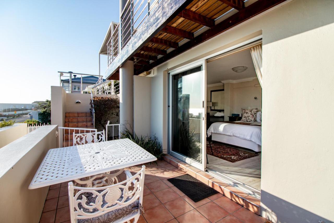 Blaauw Village Guest House Bloubergstrand Εξωτερικό φωτογραφία