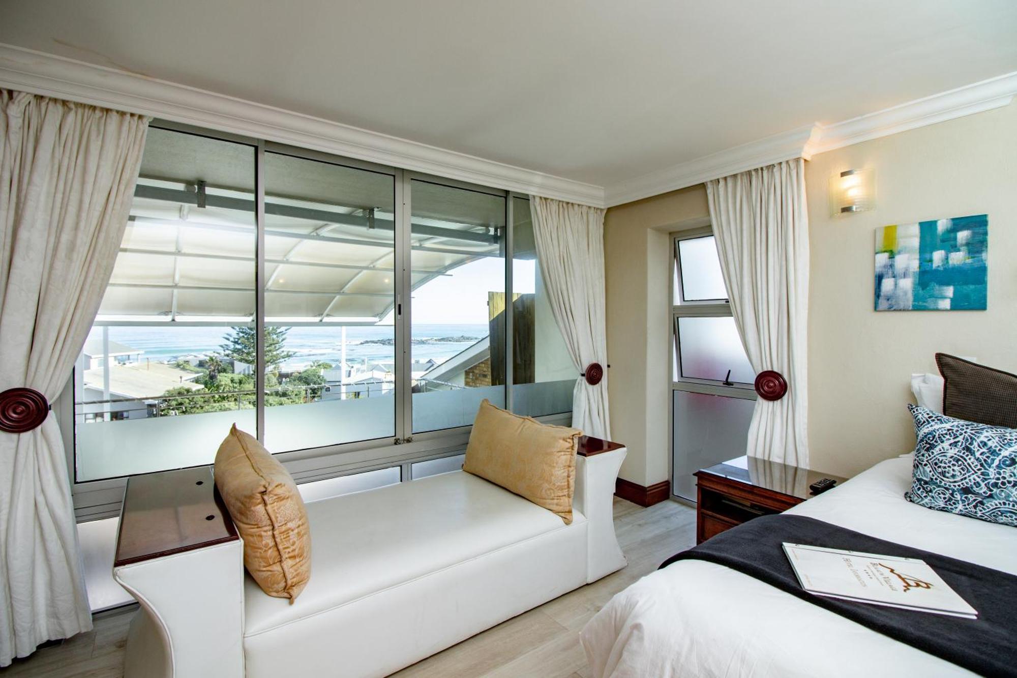 Blaauw Village Guest House Bloubergstrand Εξωτερικό φωτογραφία