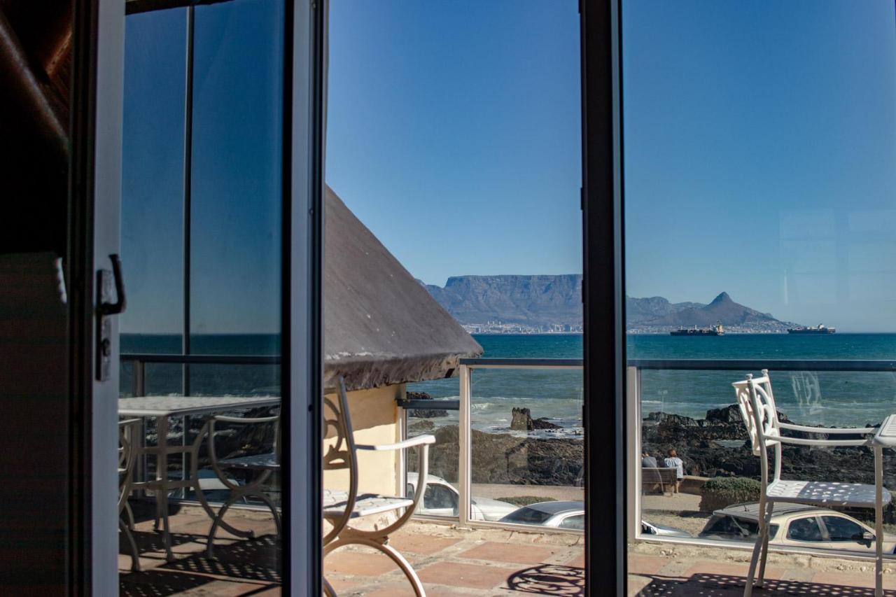 Blaauw Village Guest House Bloubergstrand Εξωτερικό φωτογραφία