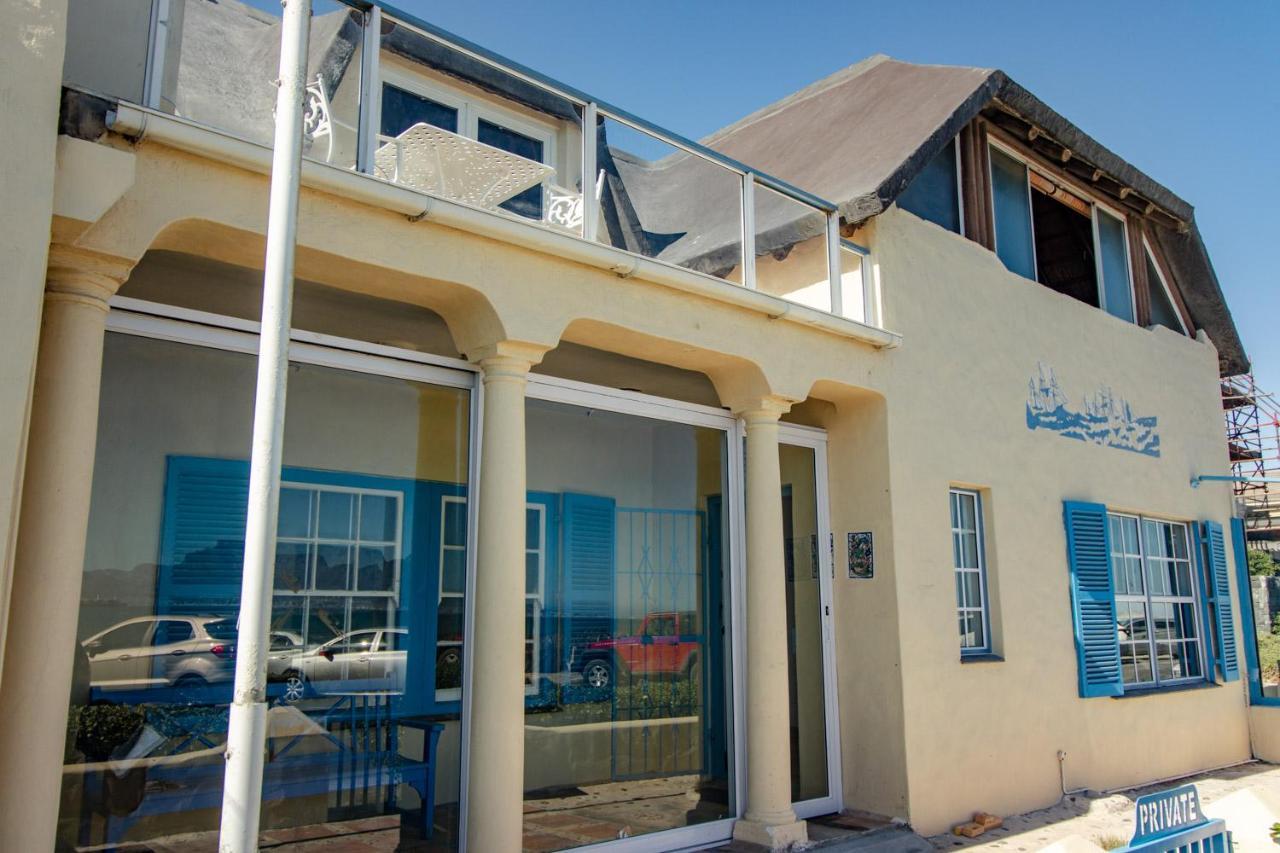 Blaauw Village Guest House Bloubergstrand Εξωτερικό φωτογραφία