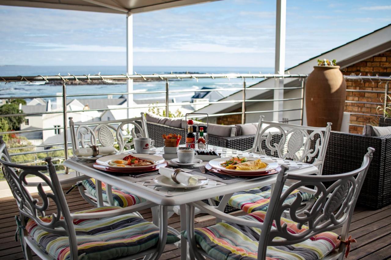 Blaauw Village Guest House Bloubergstrand Εξωτερικό φωτογραφία